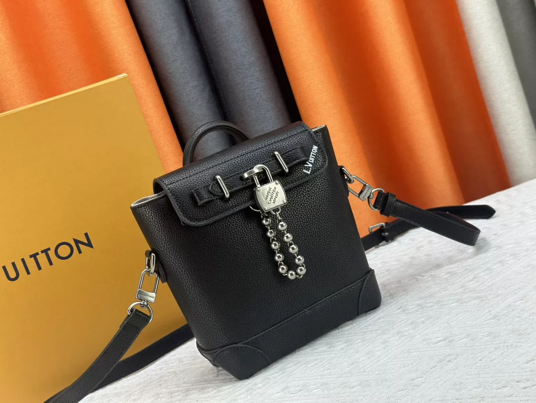 Louis Vuitton AAA Quality Messenger Bags For Women Durable 1781