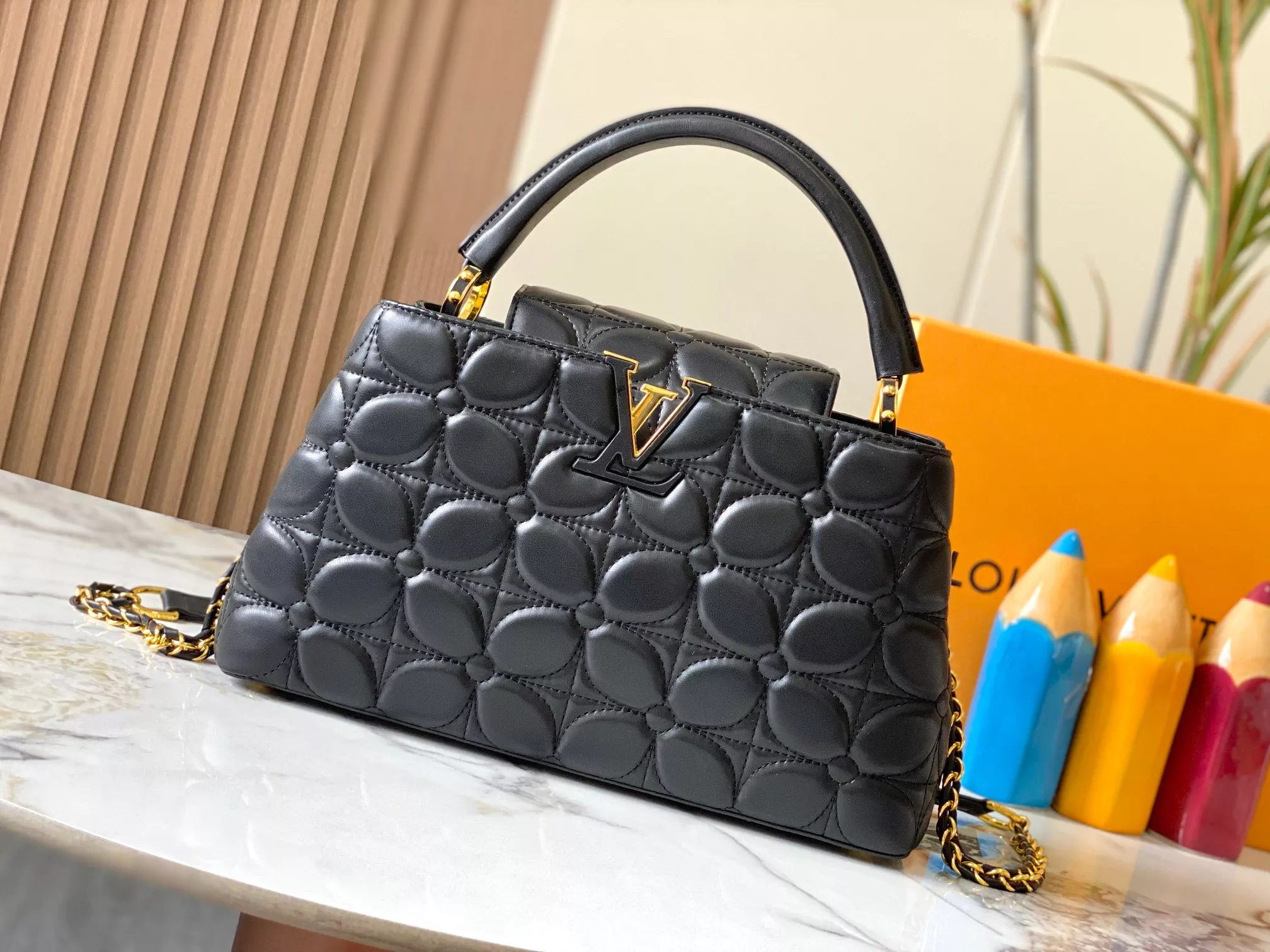 Louis Vuitton AAA Quality Messenger Bags For Women EasyMatch 941