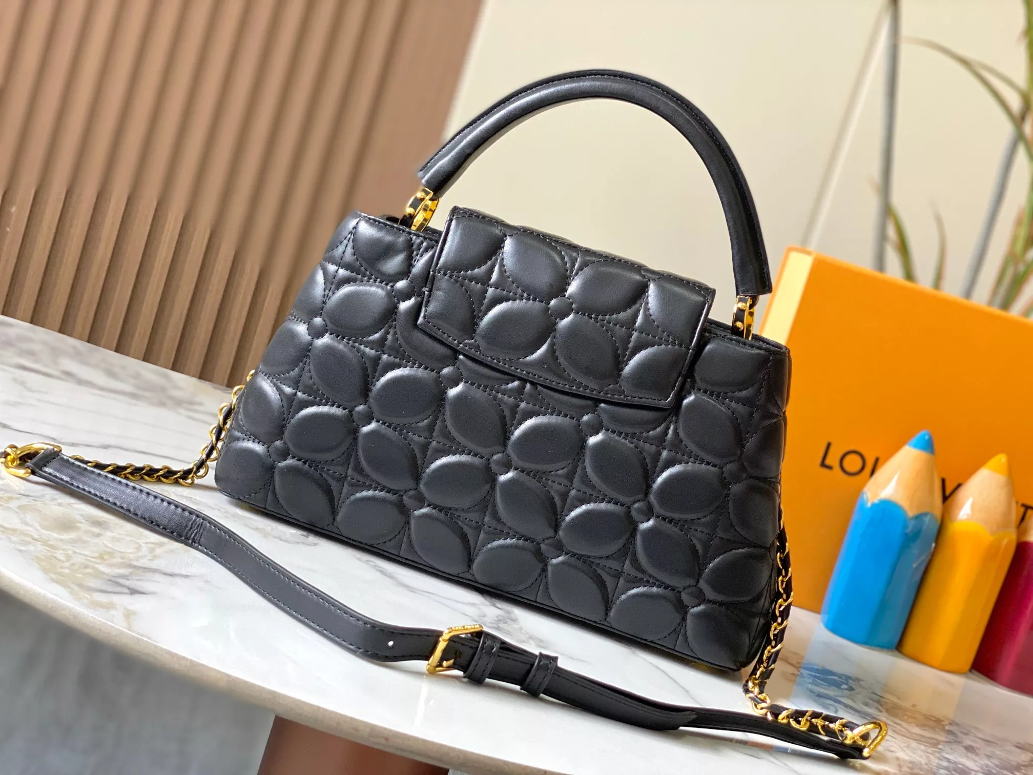 Louis Vuitton AAA Quality Messenger Bags For Women EasyMatch 941