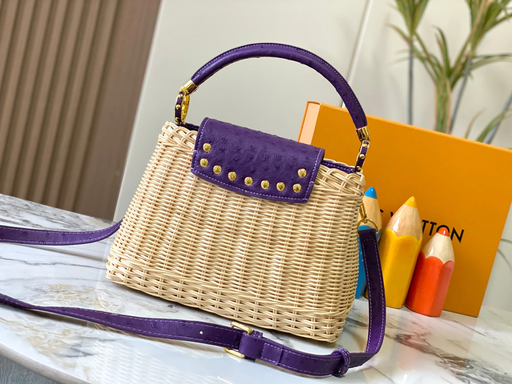 Louis Vuitton AAA Quality Messenger Bags For Women Efficient 4358