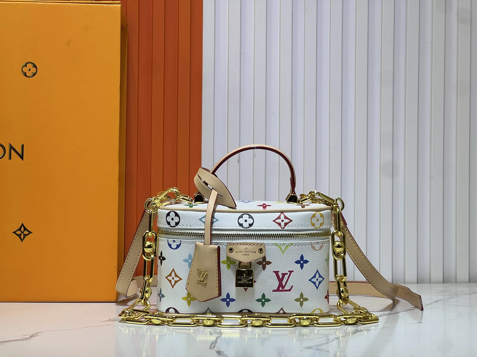 Louis Vuitton AAA Quality Messenger Bags For Women GoAnywhere 7282