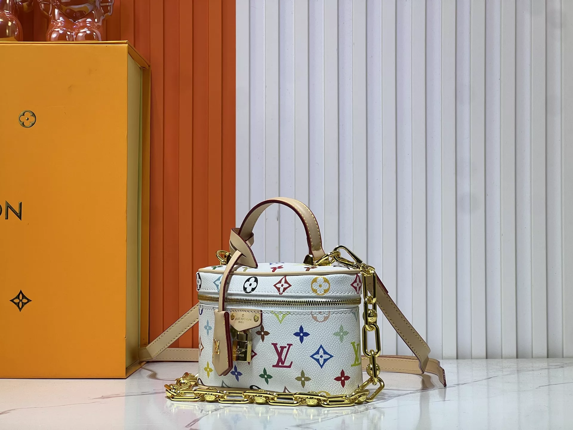 Louis Vuitton AAA Quality Messenger Bags For Women GoAnywhere 7282
