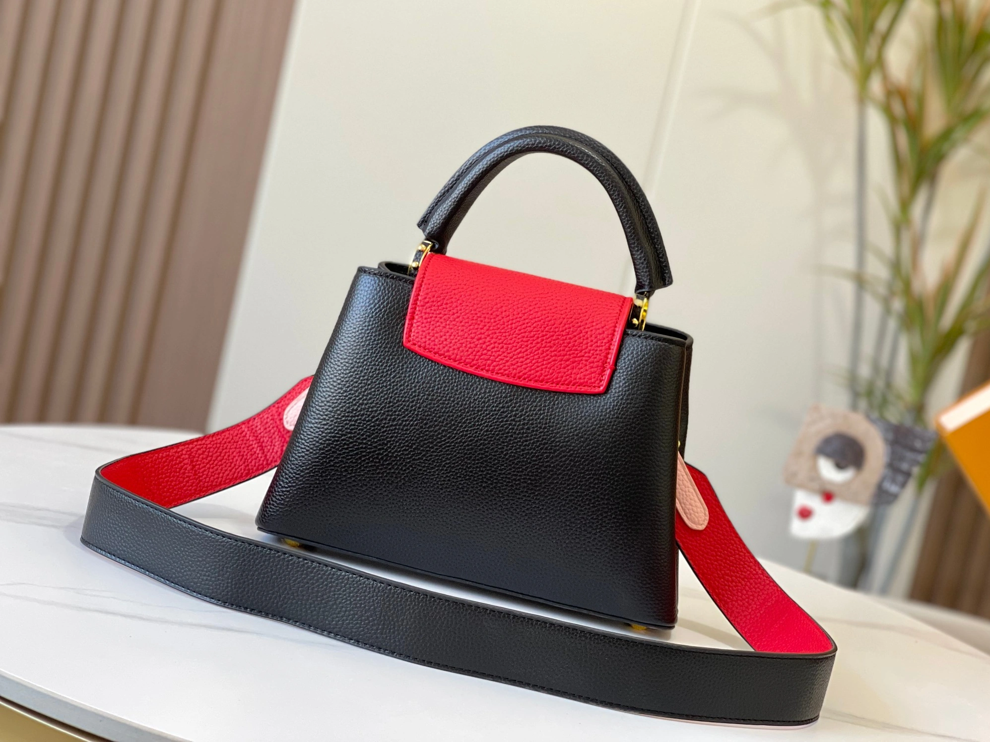 Louis Vuitton AAA Quality Messenger Bags For Women HighQuality 1600