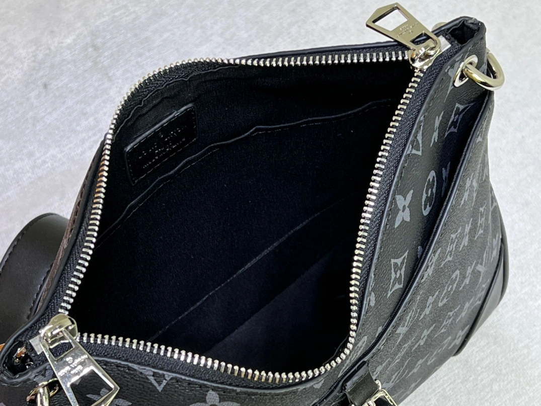 Louis Vuitton AAA Quality Messenger Bags For Women NewStyle 1187