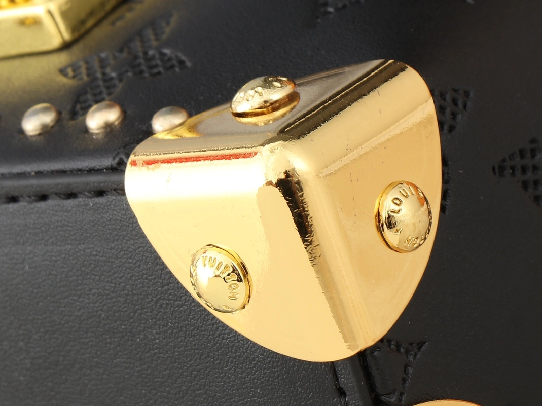Louis Vuitton AAA Quality Messenger Bags For Women NewStyle 1475