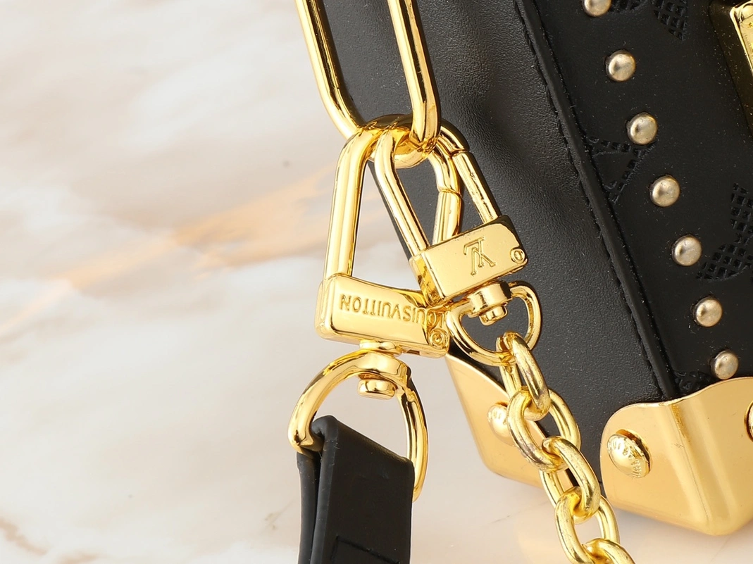 Louis Vuitton AAA Quality Messenger Bags For Women NewStyle 1475