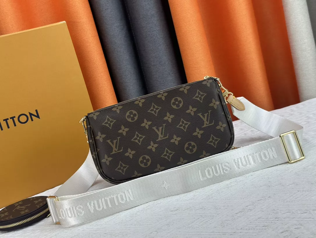 Louis Vuitton AAA Quality Messenger Bags For Women Popular 9376