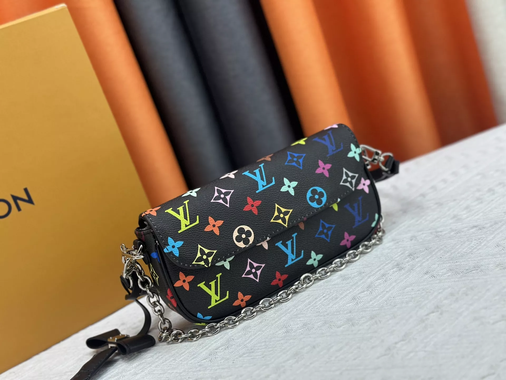 Louis Vuitton AAA Quality Messenger Bags For Women Refined 4597