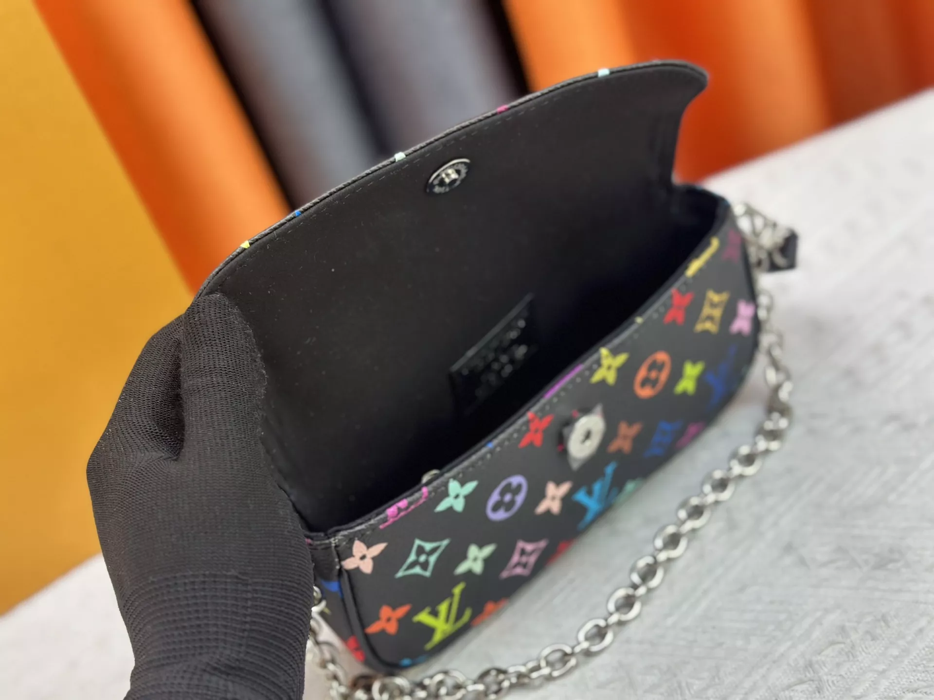 Louis Vuitton AAA Quality Messenger Bags For Women Refined 4597