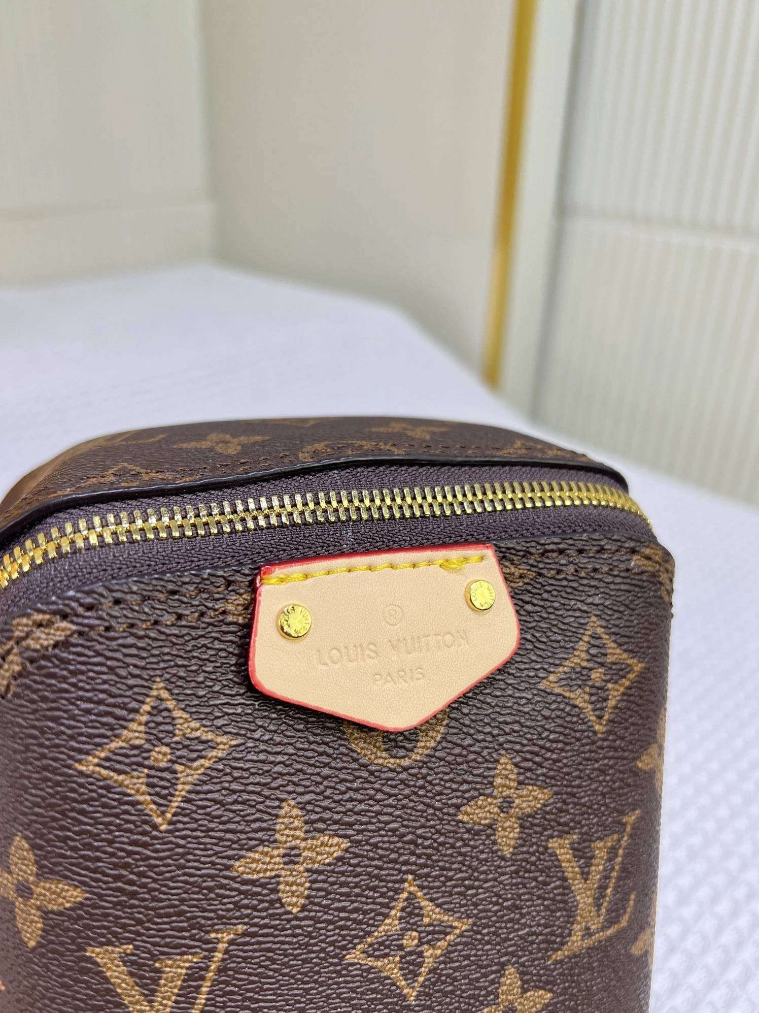 Louis Vuitton AAA Quality Messenger Bags For Women Refined 7449