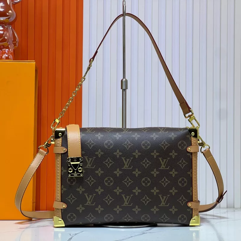 Louis Vuitton AAA Quality Messenger Bags For Women Soft 8459