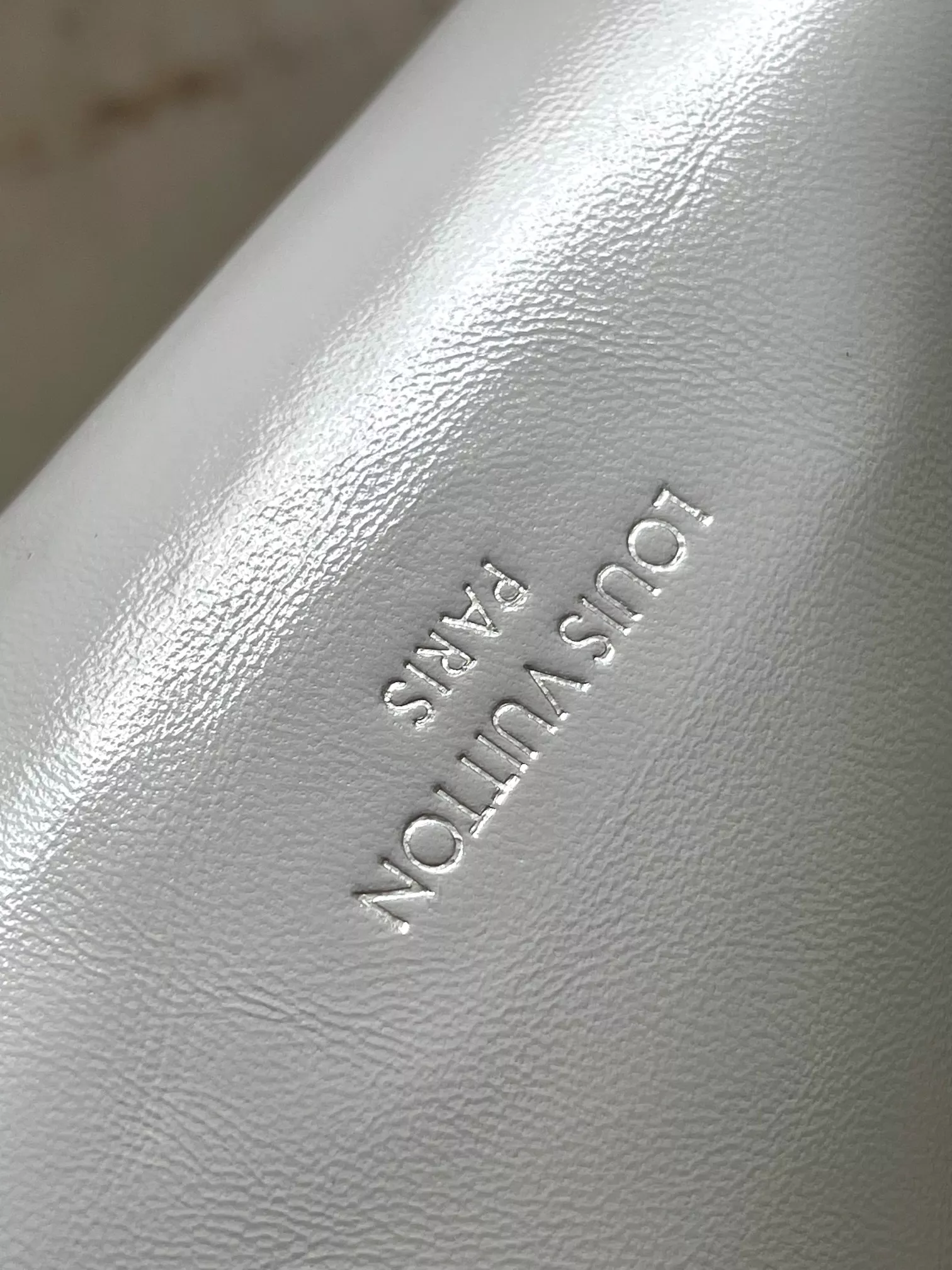 Louis Vuitton AAA Quality Messenger Bags For Women Unique 267