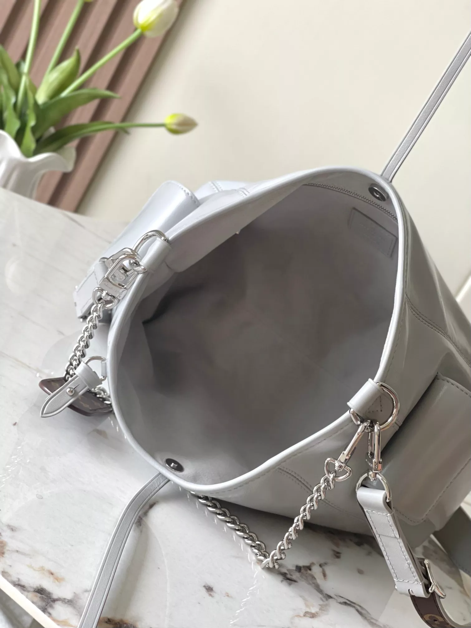 Louis Vuitton AAA Quality Messenger Bags For Women Unique 267