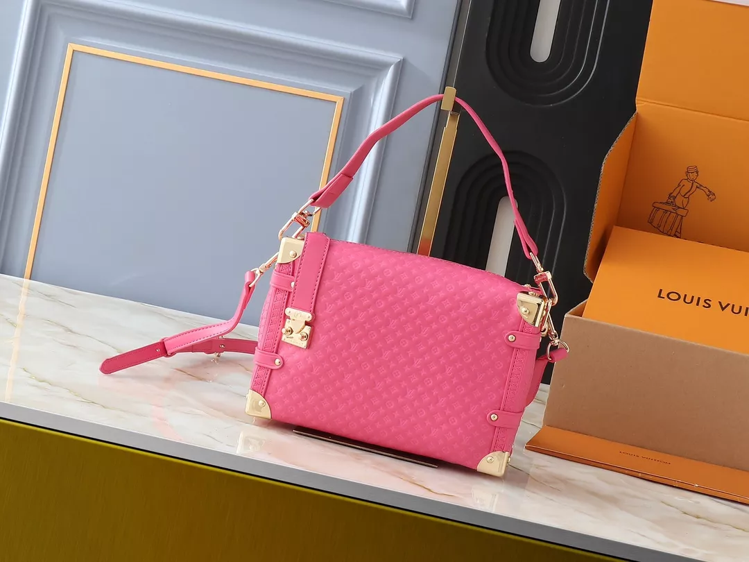 Louis Vuitton AAA Quality Messenger Bags For Women UrbanStyle 6462
