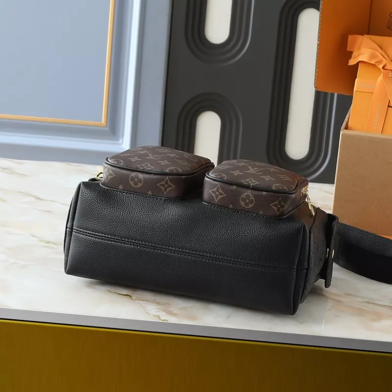 Louis Vuitton AAA Quality Messenger Bags For Women WellDesigned 8273