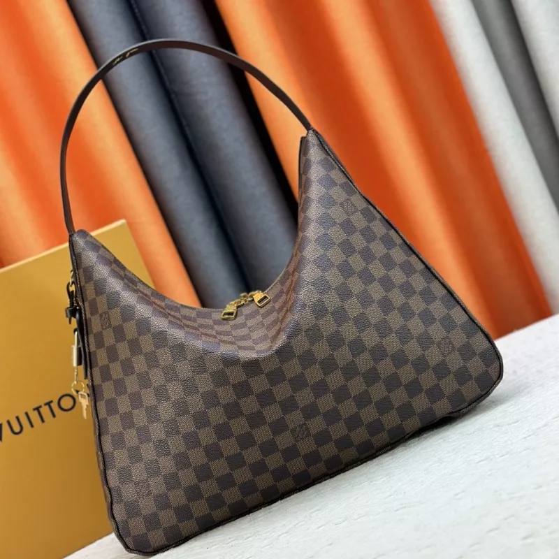 Louis Vuitton AAA Quality Shoulder Bags For Women Affordable 4989