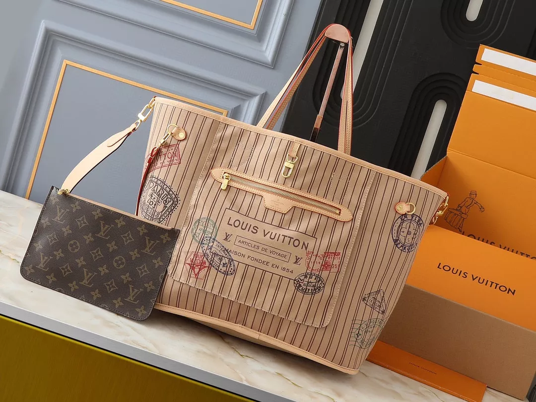 Louis Vuitton AAA Quality Shoulder Bags For Women AllSeason 9406