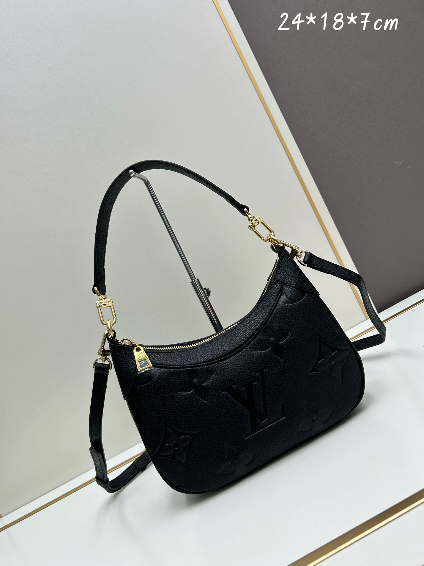 Louis Vuitton AAA Quality Shoulder Bags For Women BestValue 6032