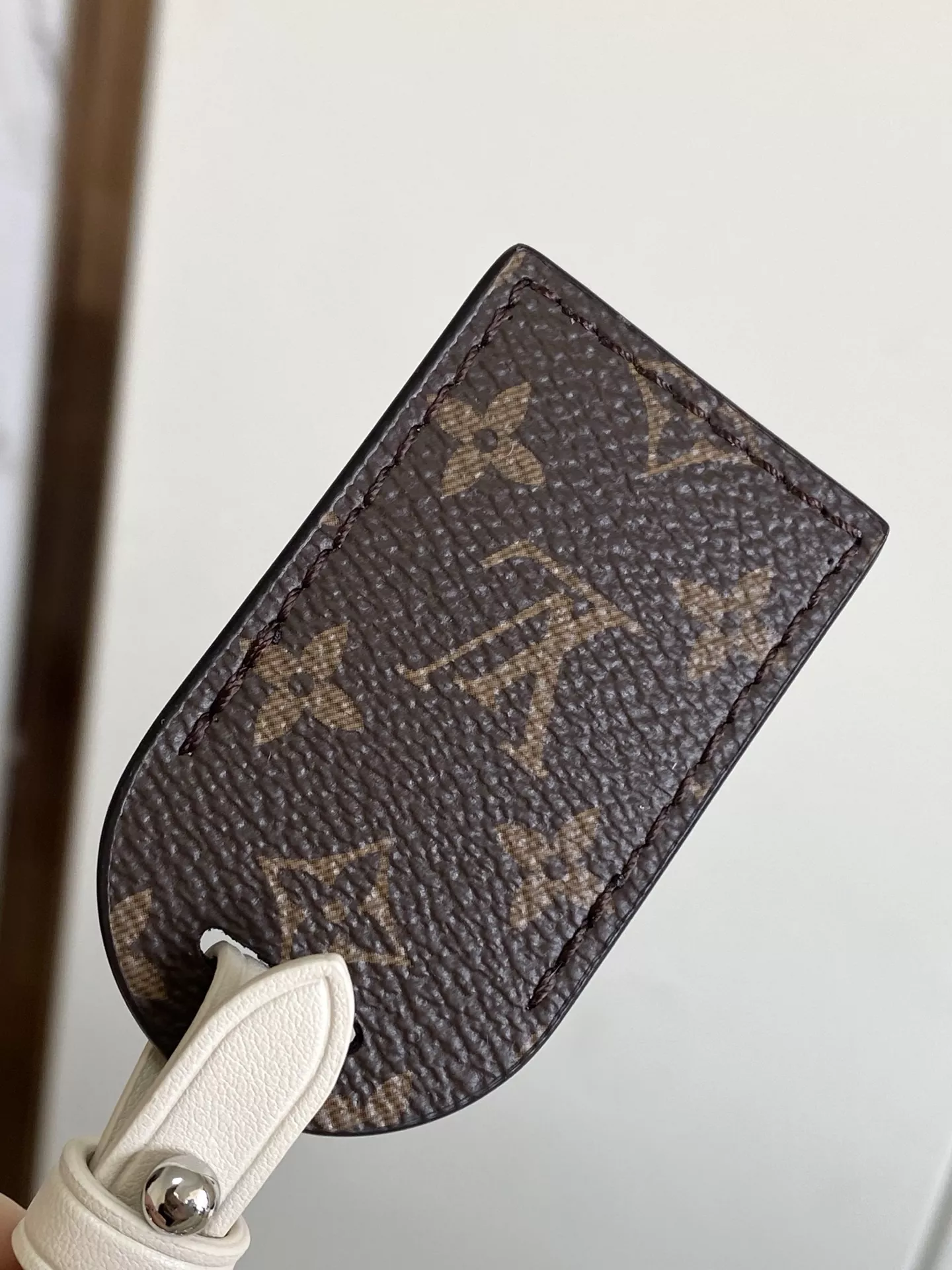 Louis Vuitton AAA Quality Shoulder Bags For Women Bold 7225