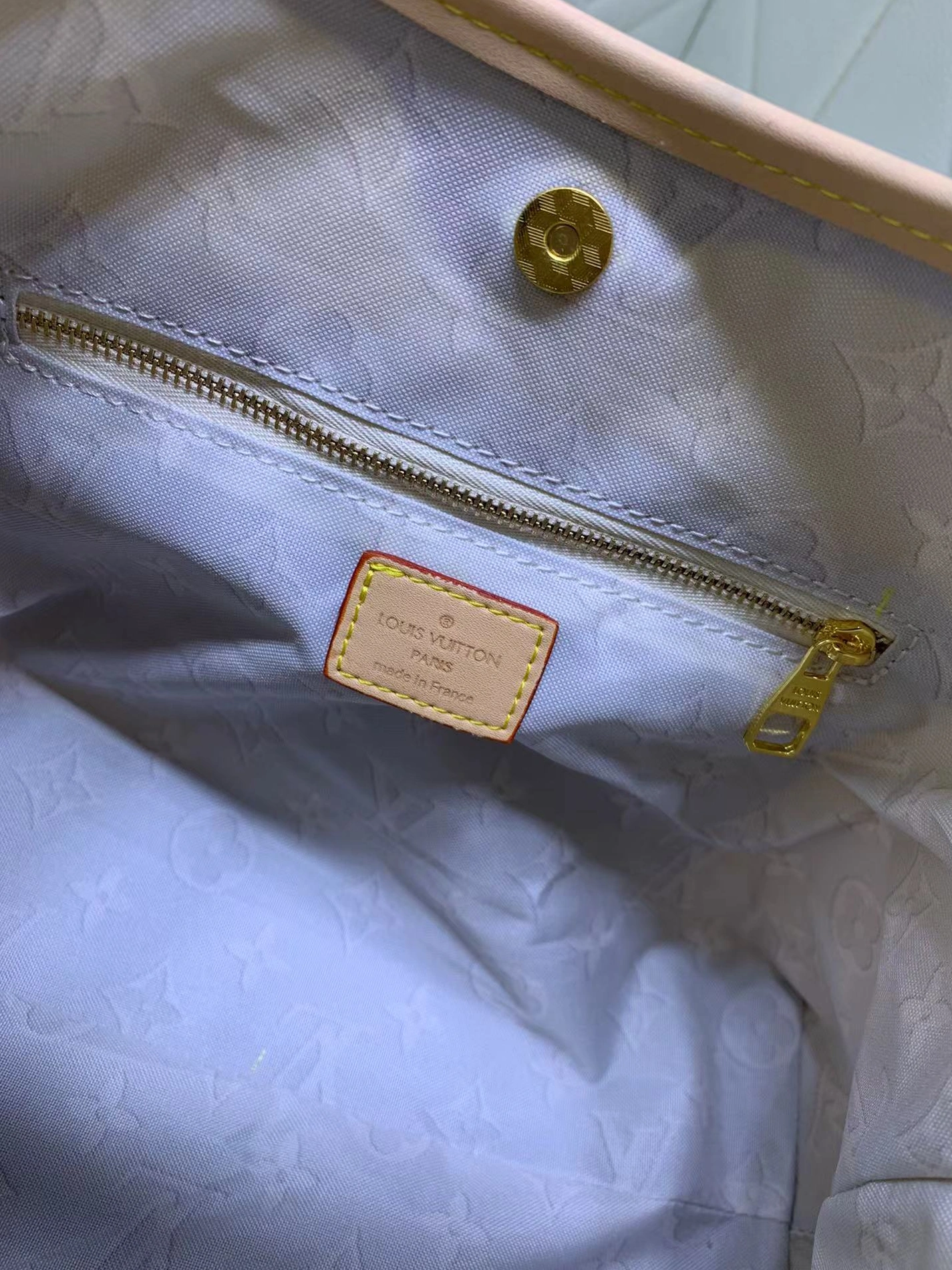 Louis Vuitton AAA Quality Shoulder Bags For Women Comfortable 1284