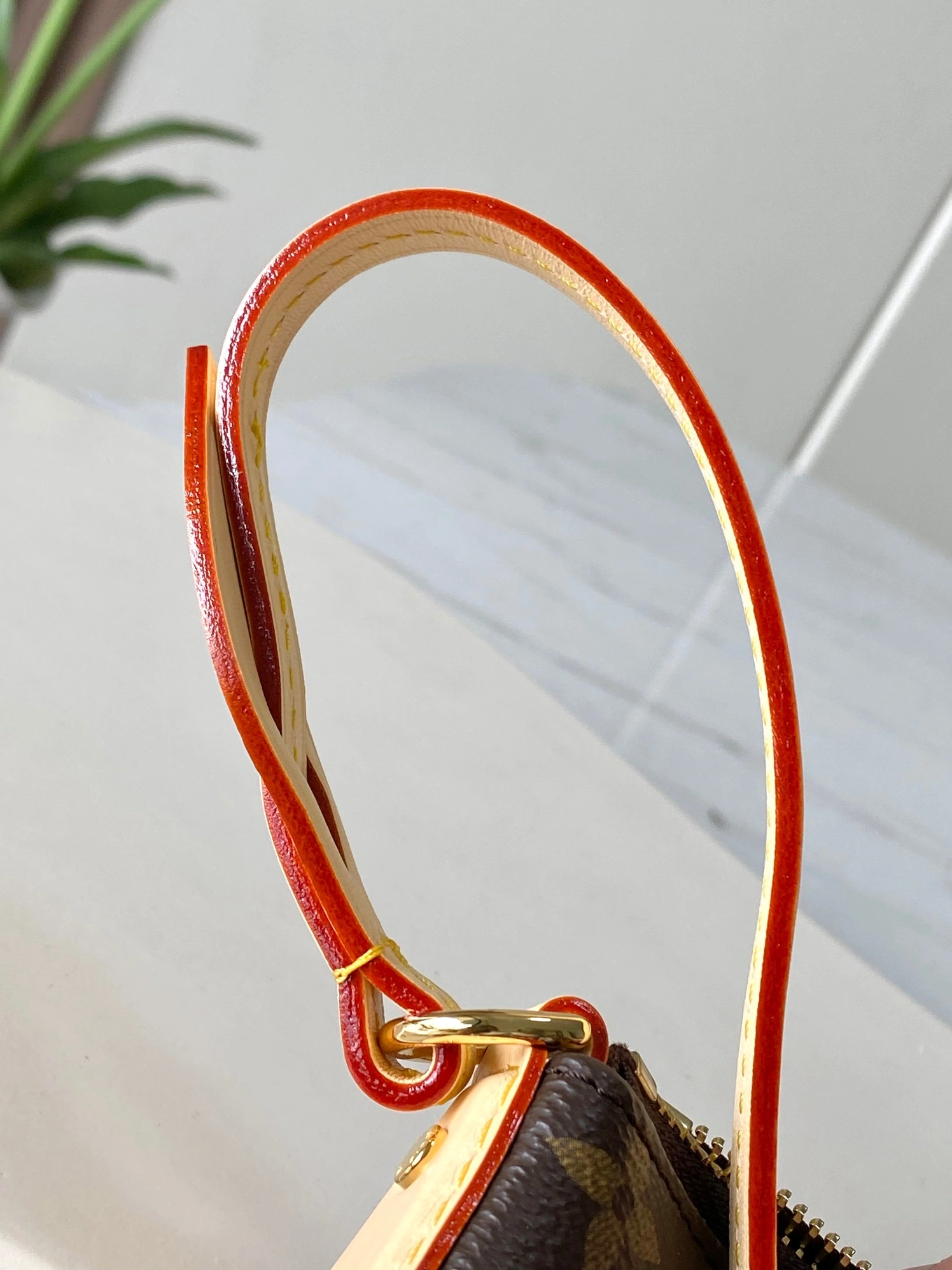 Louis Vuitton AAA Quality Shoulder Bags For Women Comfortable 2942