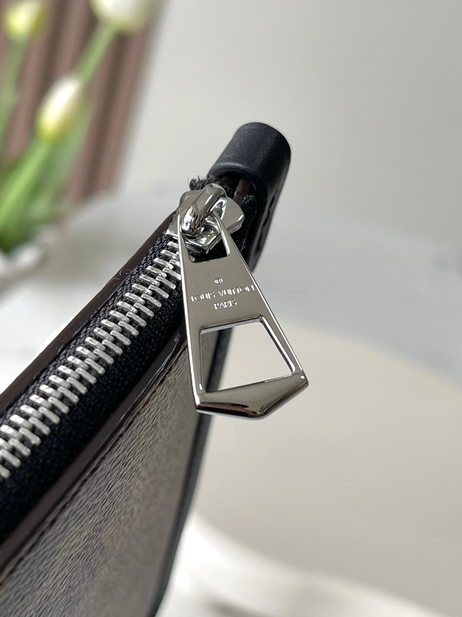 Louis Vuitton AAA Quality Shoulder Bags For Women Compact 9314