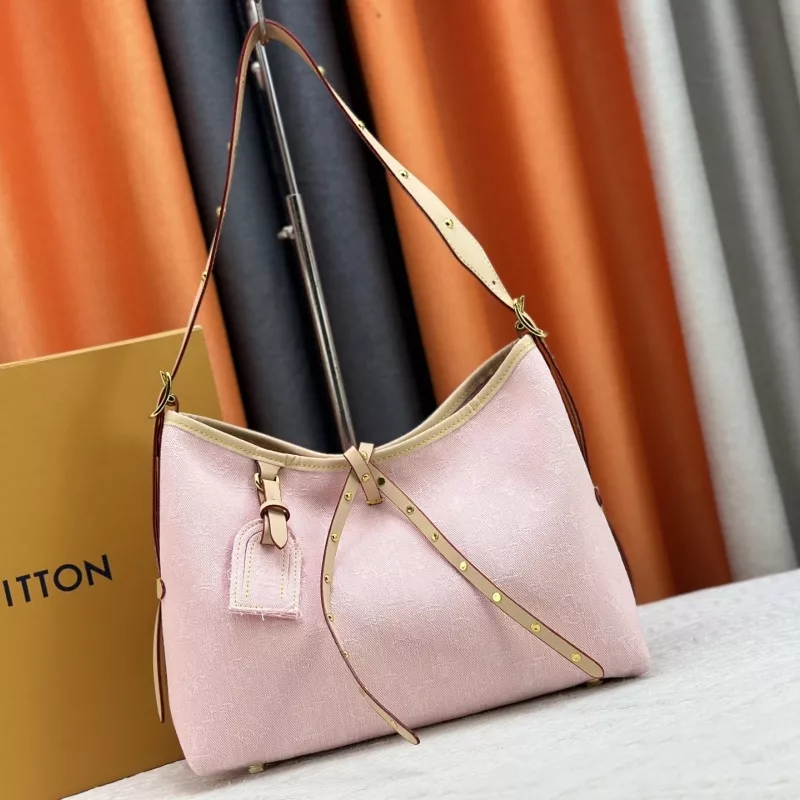 Louis Vuitton AAA Quality Shoulder Bags For Women DailyWear 4096