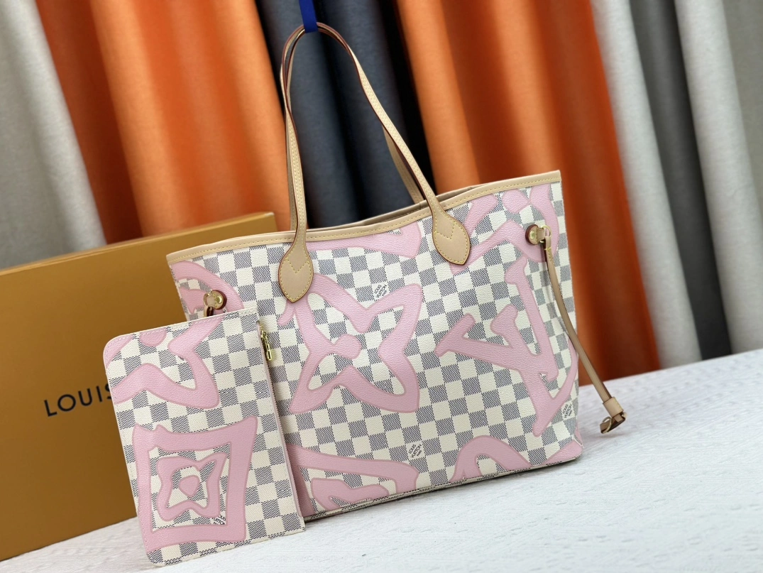 Louis Vuitton AAA Quality Shoulder Bags For Women DailyWear 6252