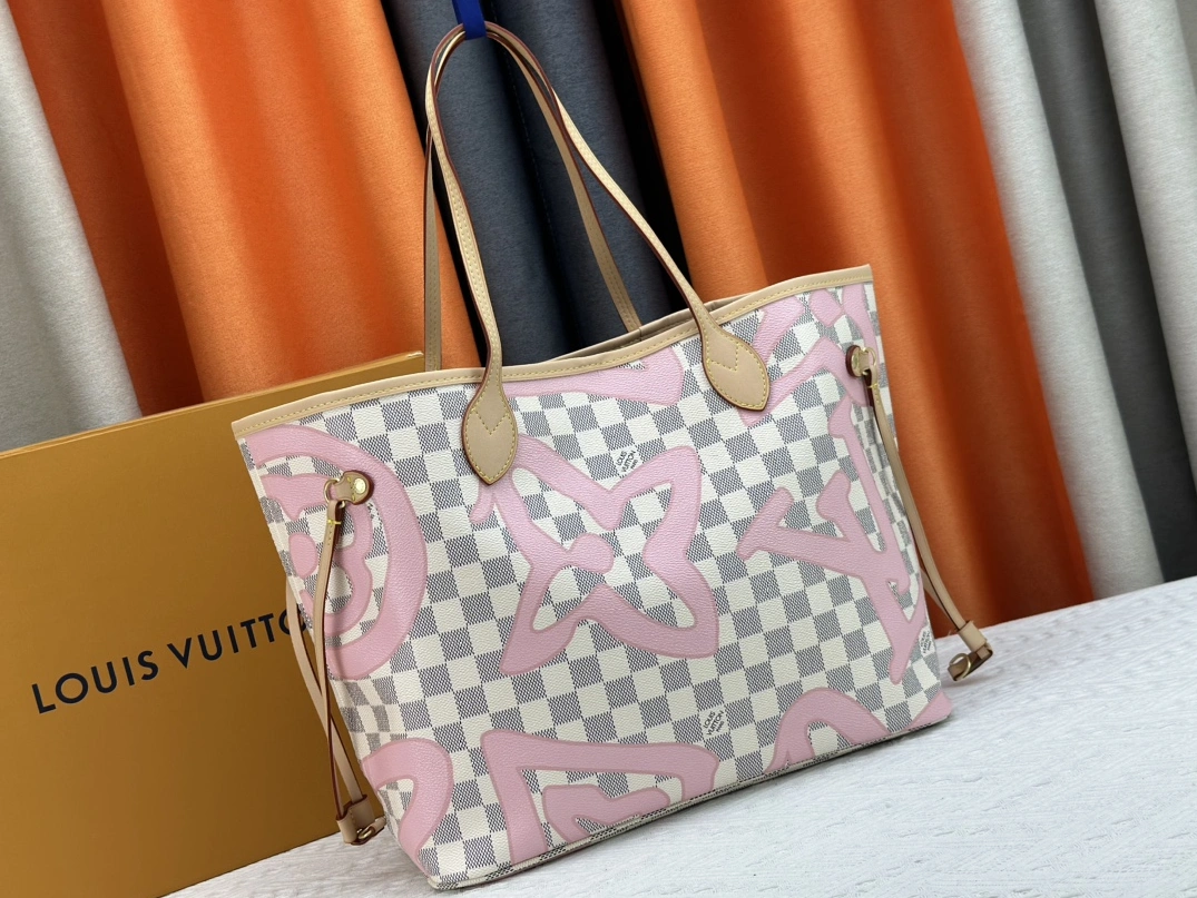 Louis Vuitton AAA Quality Shoulder Bags For Women DailyWear 6252