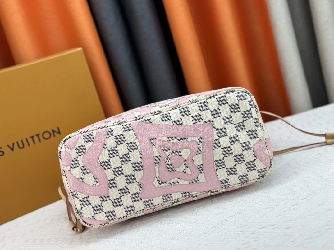 Louis Vuitton AAA Quality Shoulder Bags For Women DailyWear 6252