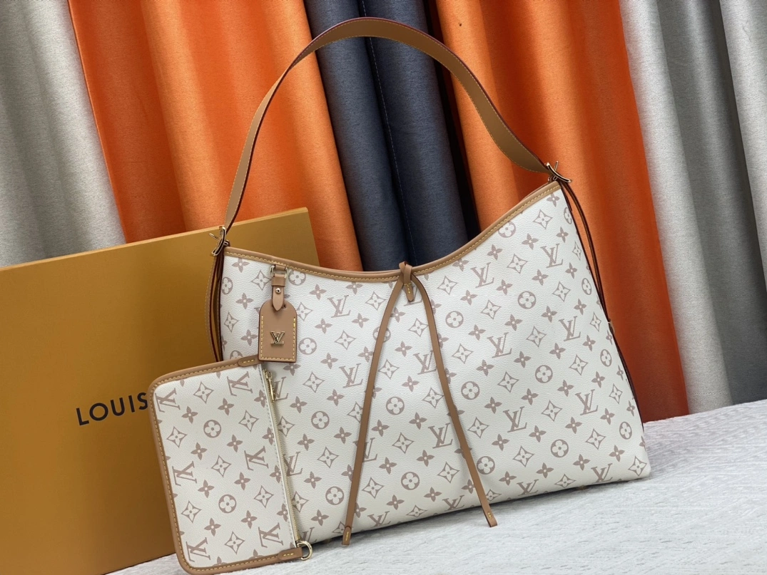 Louis Vuitton AAA Quality Shoulder Bags For Women Durable 9714