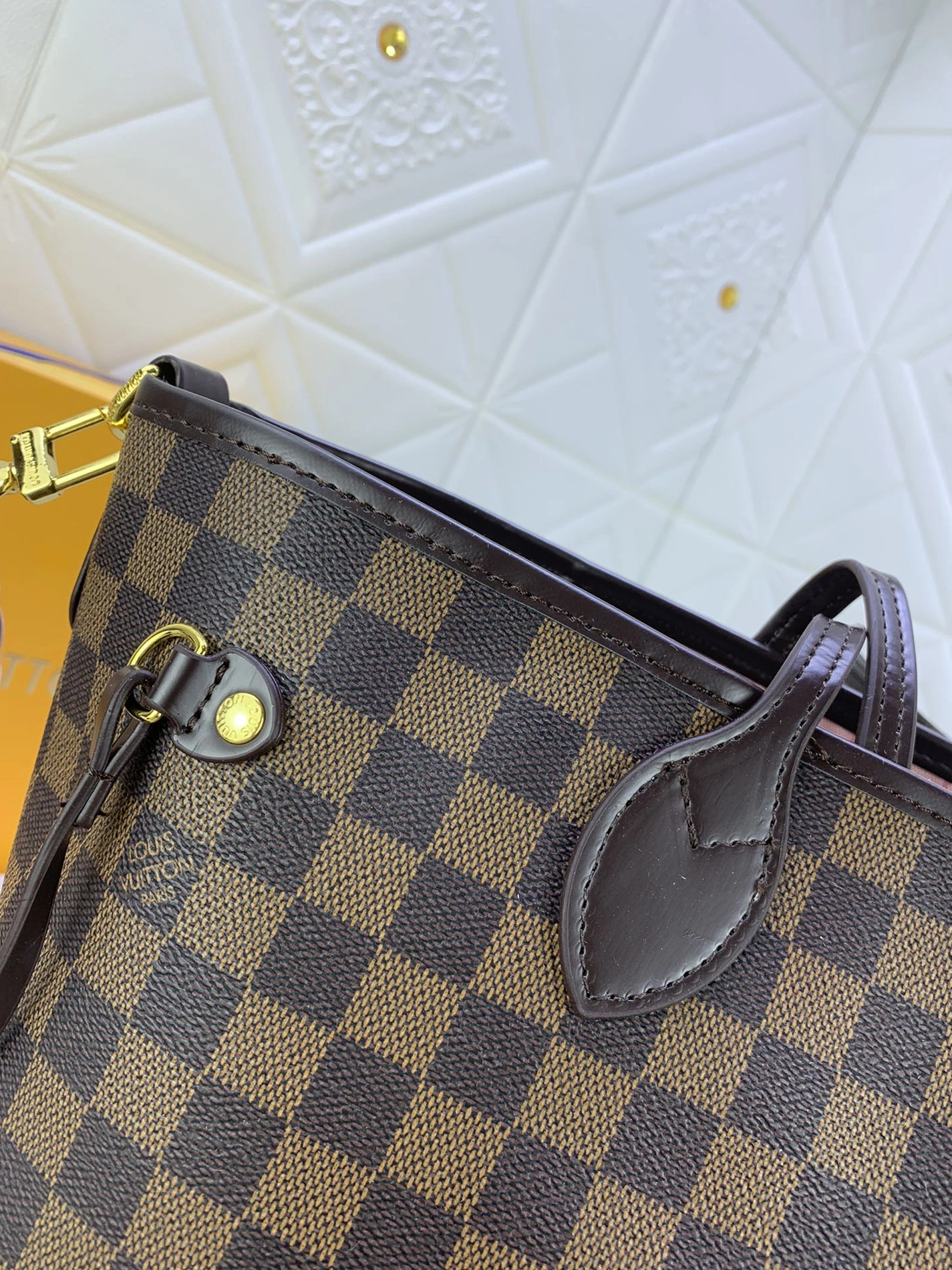 Louis Vuitton AAA Quality Shoulder Bags For Women EasyMatch 3540