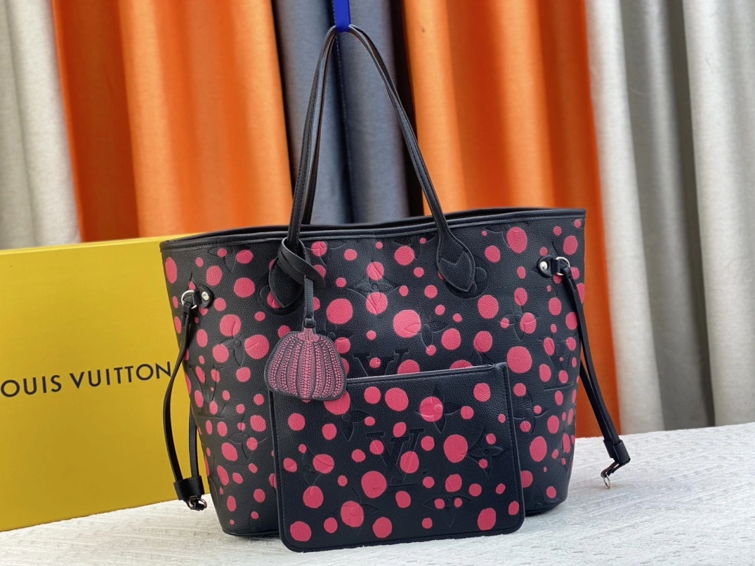Louis Vuitton AAA Quality Shoulder Bags For Women EasyMatch 6552