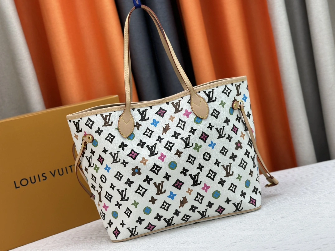 Louis Vuitton AAA Quality Shoulder Bags For Women Efficient 8658
