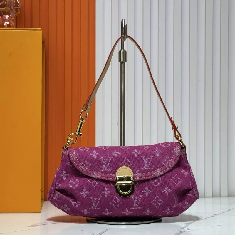 Louis Vuitton AAA Quality Shoulder Bags For Women EyeCatching 1262