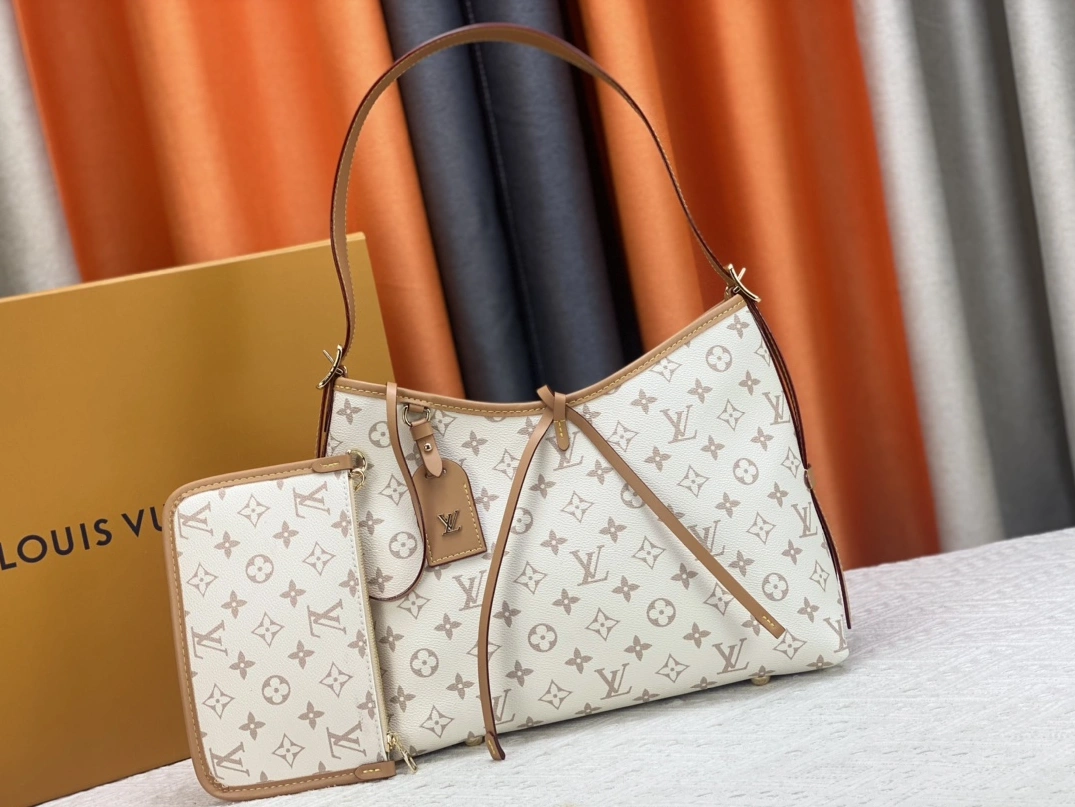 Louis Vuitton AAA Quality Shoulder Bags For Women Fashionable 1773