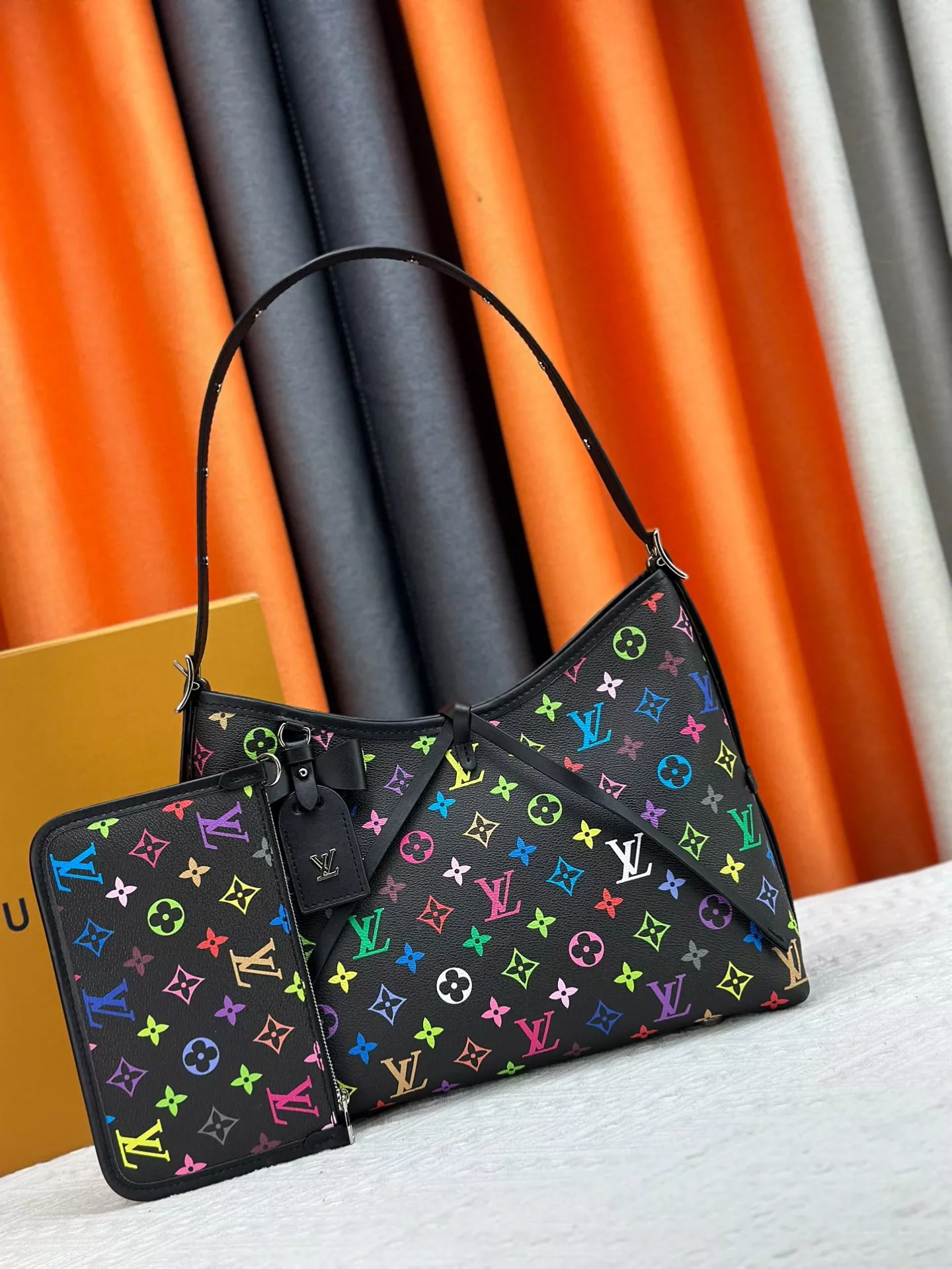 Louis Vuitton AAA Quality Shoulder Bags For Women Fashionable 4638