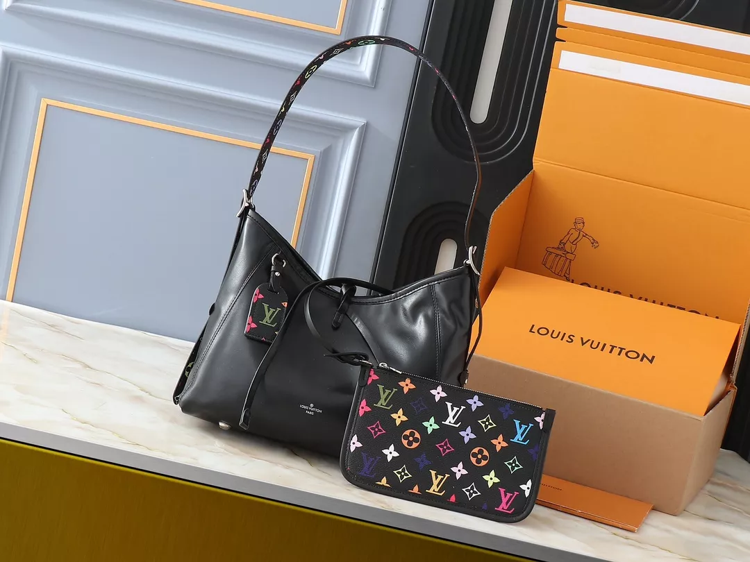 Louis Vuitton AAA Quality Shoulder Bags For Women Flexible 4684