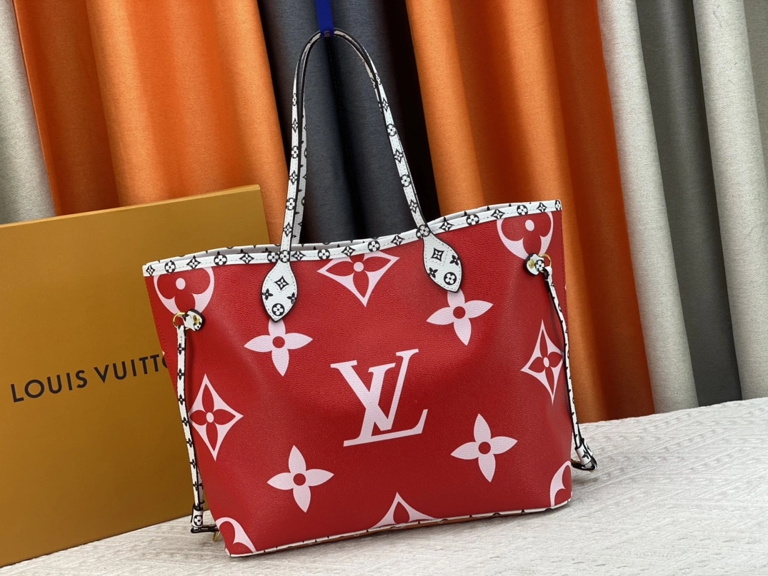 Louis Vuitton AAA Quality Shoulder Bags For Women GoodFit 6147
