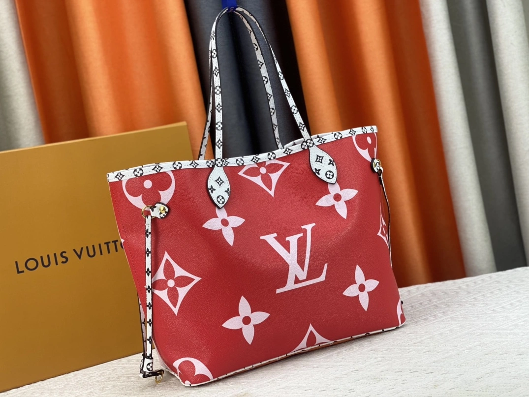 Louis Vuitton AAA Quality Shoulder Bags For Women GoodFit 6147