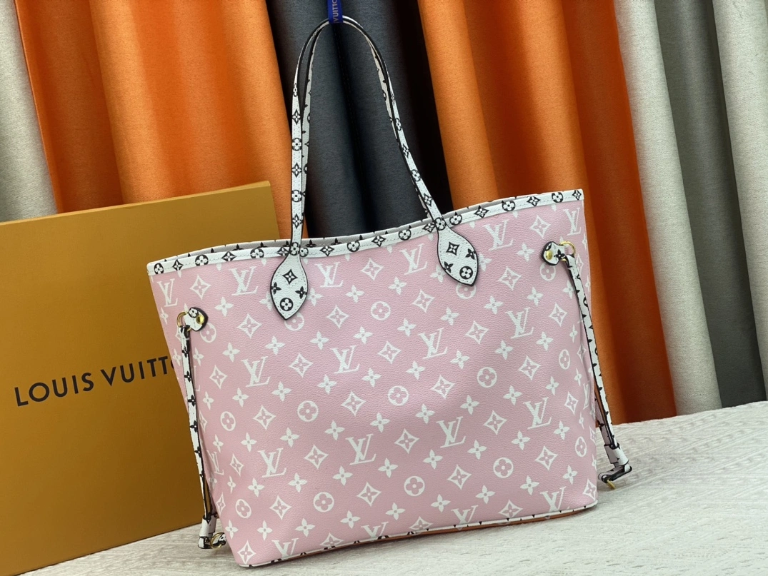 Louis Vuitton AAA Quality Shoulder Bags For Women GoodFit 6147