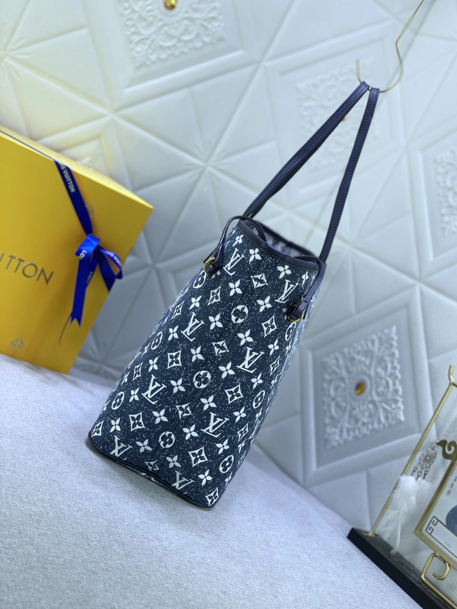 Louis Vuitton AAA Quality Shoulder Bags For Women GoodFit 7419