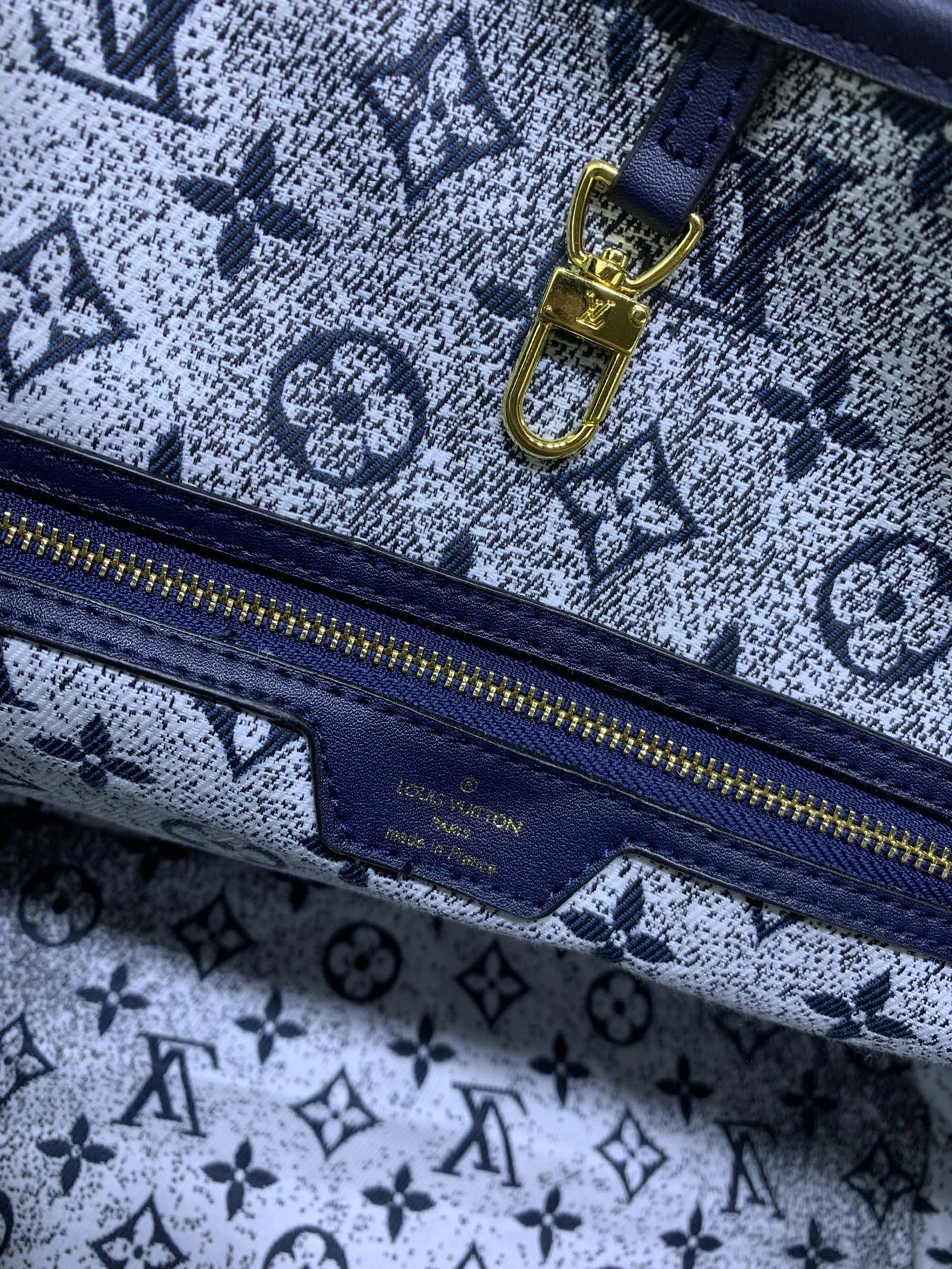 Louis Vuitton AAA Quality Shoulder Bags For Women GoodFit 7419
