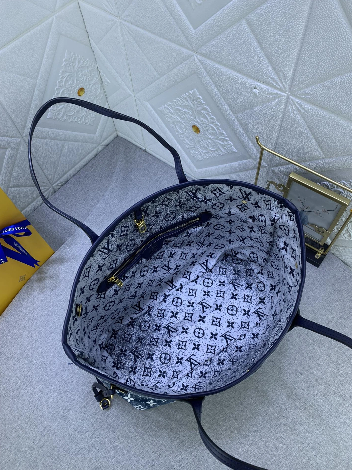 Louis Vuitton AAA Quality Shoulder Bags For Women GoodFit 7419