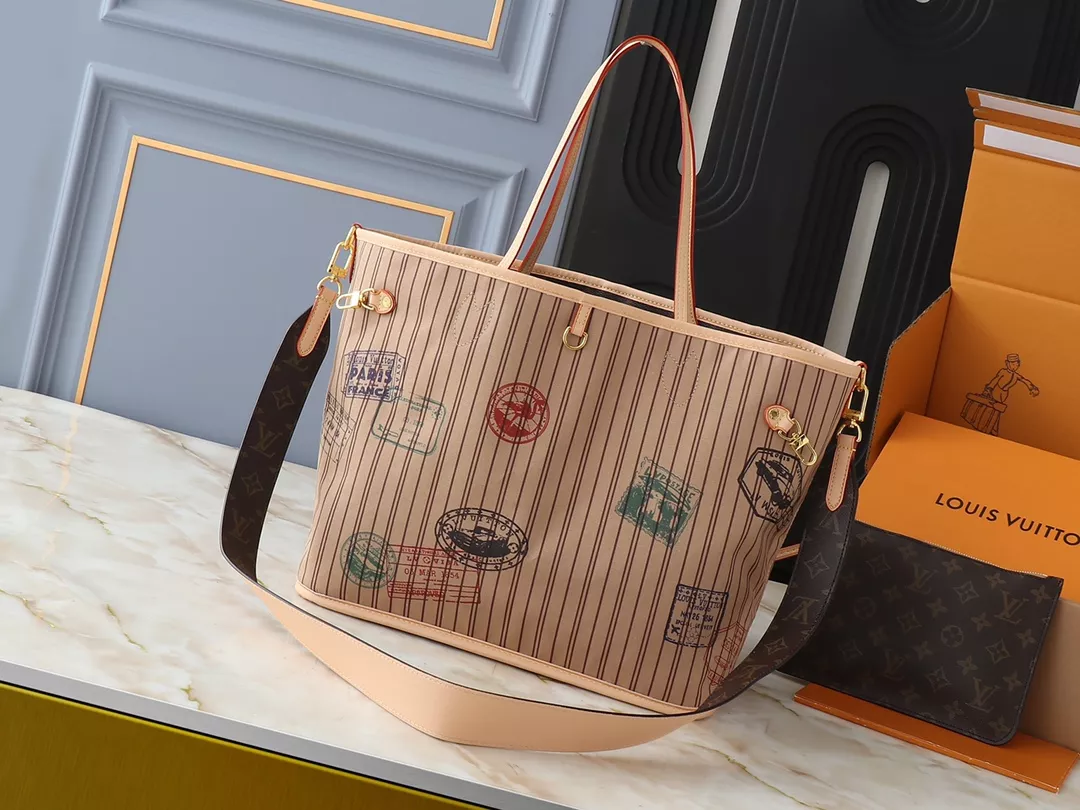 Louis Vuitton AAA Quality Shoulder Bags For Women HighQuality 5938