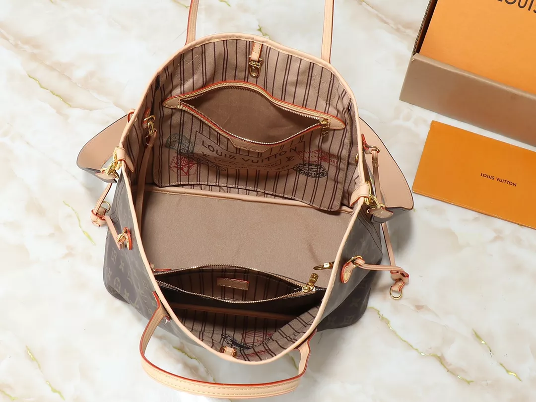 Louis Vuitton AAA Quality Shoulder Bags For Women HighQuality 5938