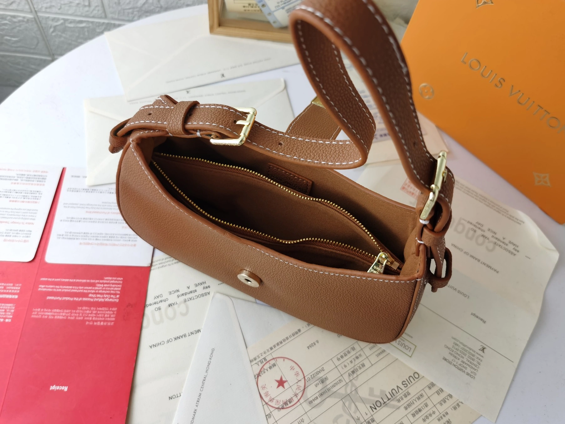Louis Vuitton AAA Quality Shoulder Bags For Women Lightweight 4757