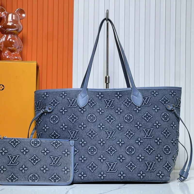 Louis Vuitton AAA Quality Shoulder Bags For Women Practical 3024