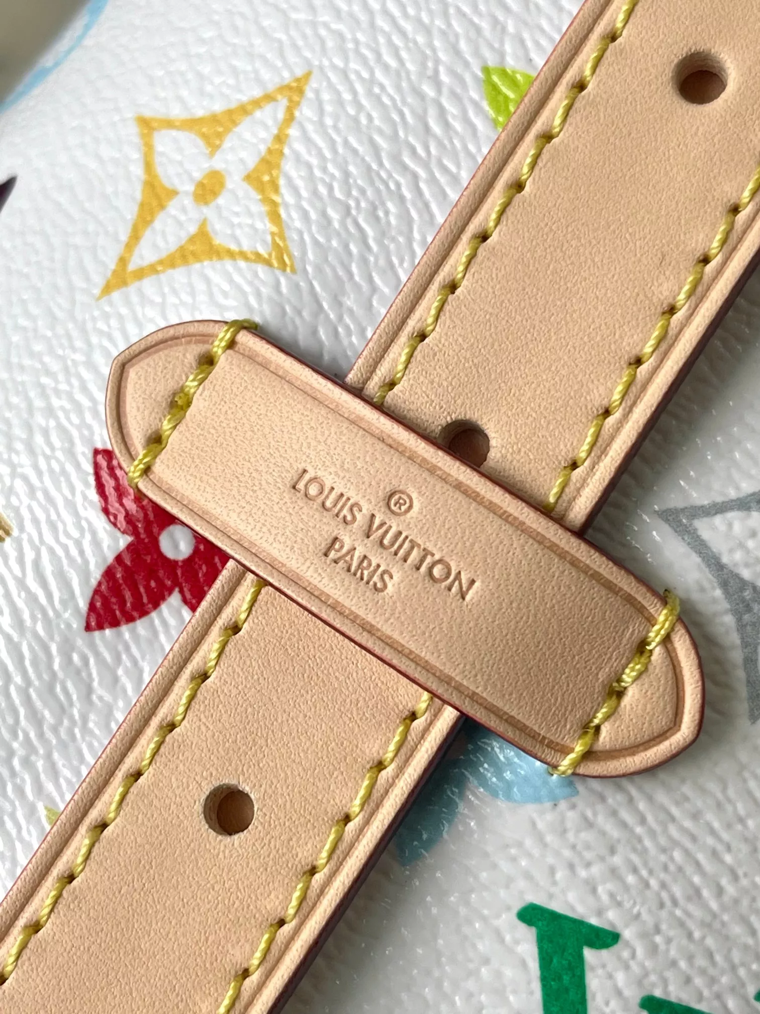 Louis Vuitton AAA Quality Shoulder Bags For Women SmartChoice 1519
