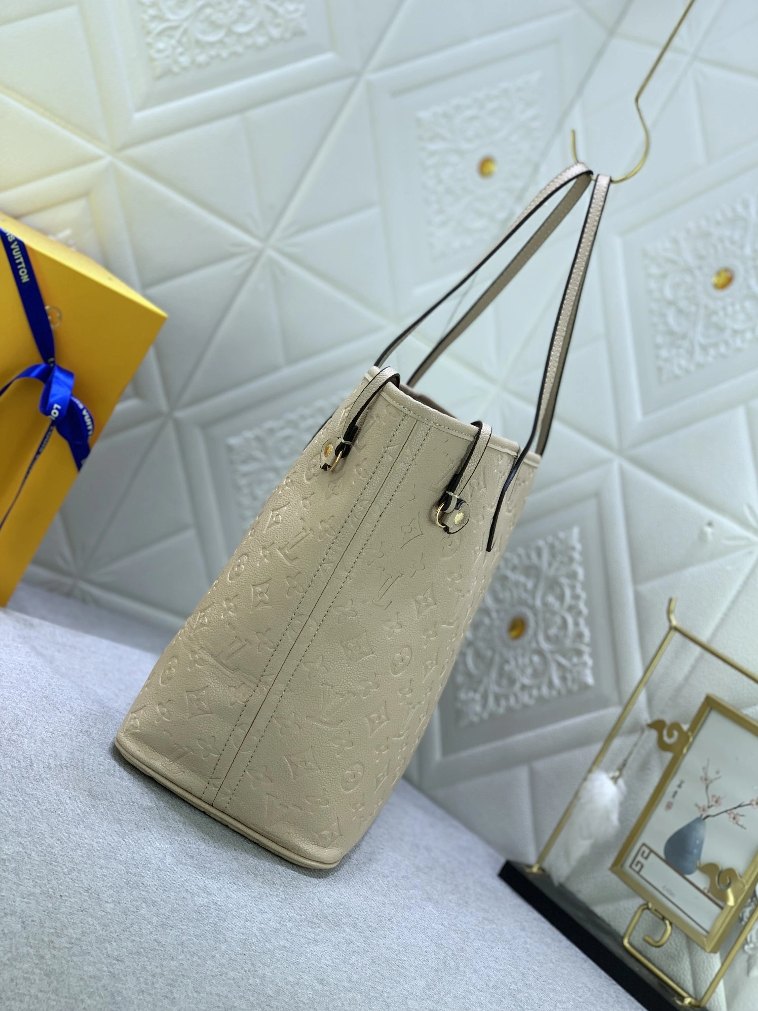Louis Vuitton AAA Quality Shoulder Bags For Women SmartChoice 2139
